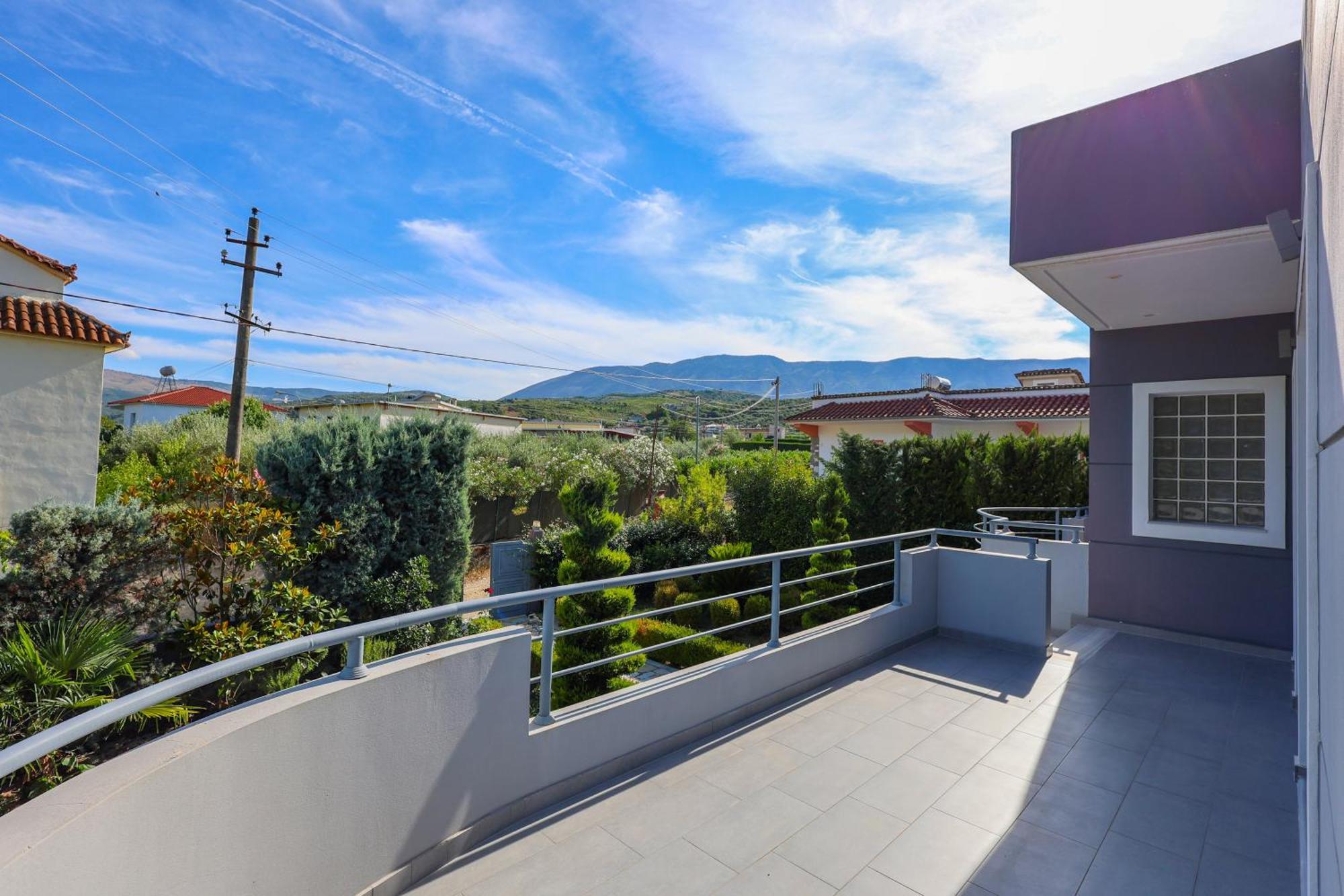 Sara Village Oasis Villa Berat
